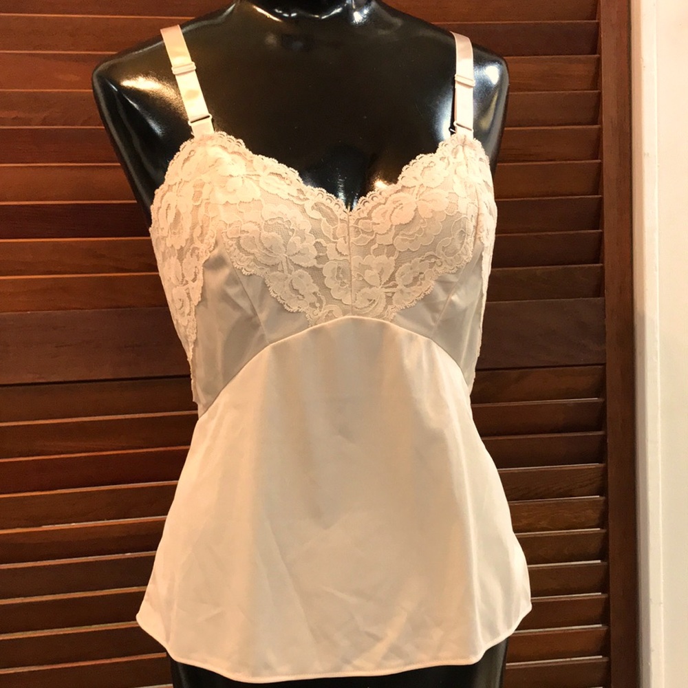 Vintage Pinehurst Lingerie beige size 32 camisole